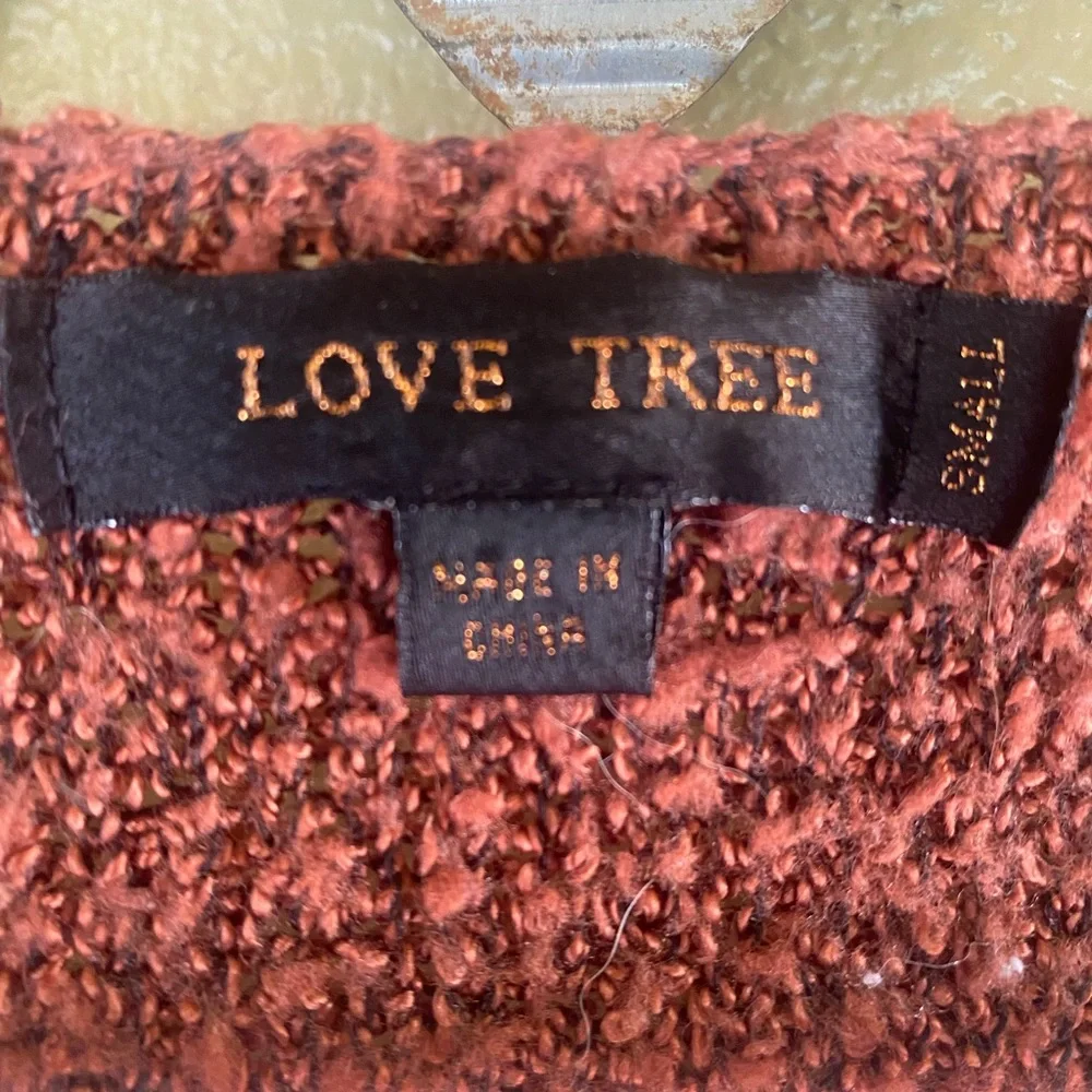 Love Tree V-Neck Sweater - Rich Brown - Picture 3 of 5